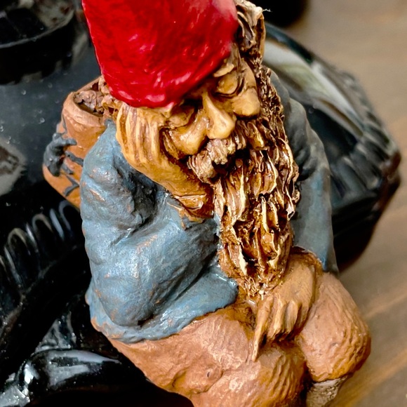 Tom Clarke Collectible Gnome - Bailey - Picture 3 of 5